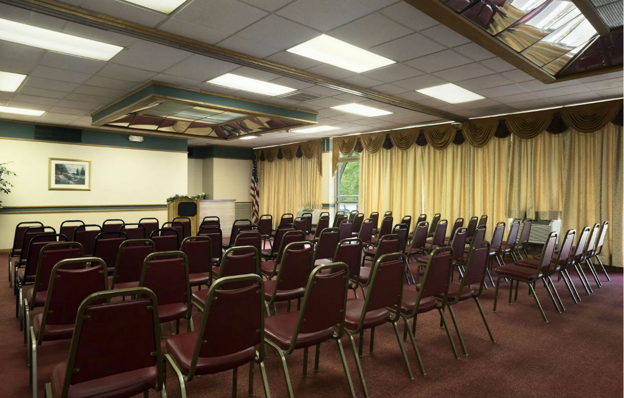 Days Inn Oil City Conference Center Luaran gambar